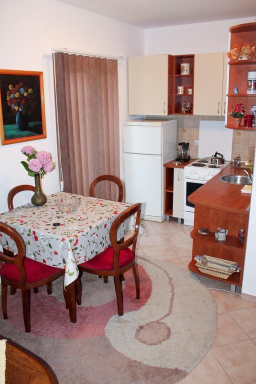 Apartments Djedovic Petrovac Exterior photo